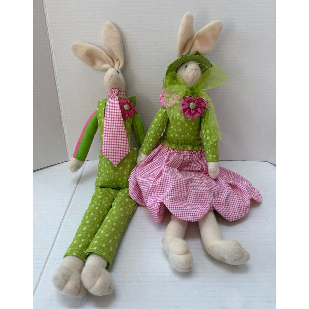 Carol King Paula Buttel Mr. & Mrs. Bunny Rabbit Dolls 21" Green Pink Easter Deco